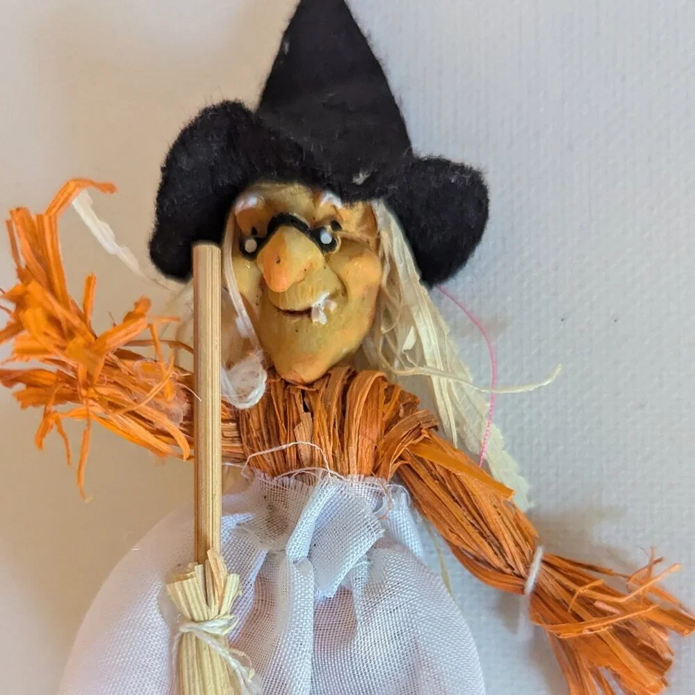 NWT Spooky Witch Orange Straw Halloween Floral Pick Hat Broom Ashland Decoration